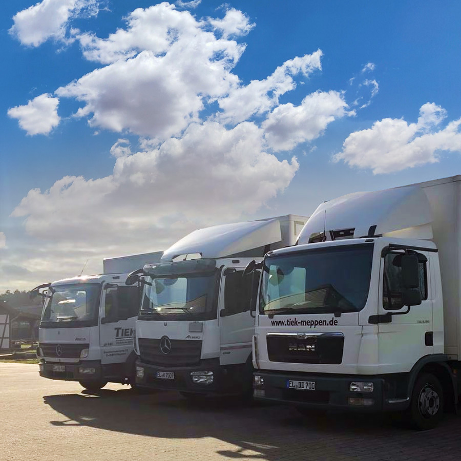 LKW für den Eiltransport von Tiek – schneller und zuverlässiger Transport